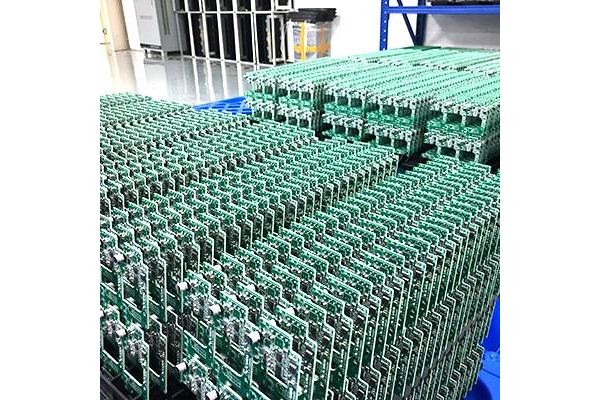 淺析smt專(zhuān)業(yè)貼片打樣的發(fā)展趨勢(shì)